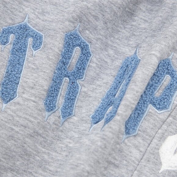 Trapstar Grey Lettering Shorts - Picture 7 of 8